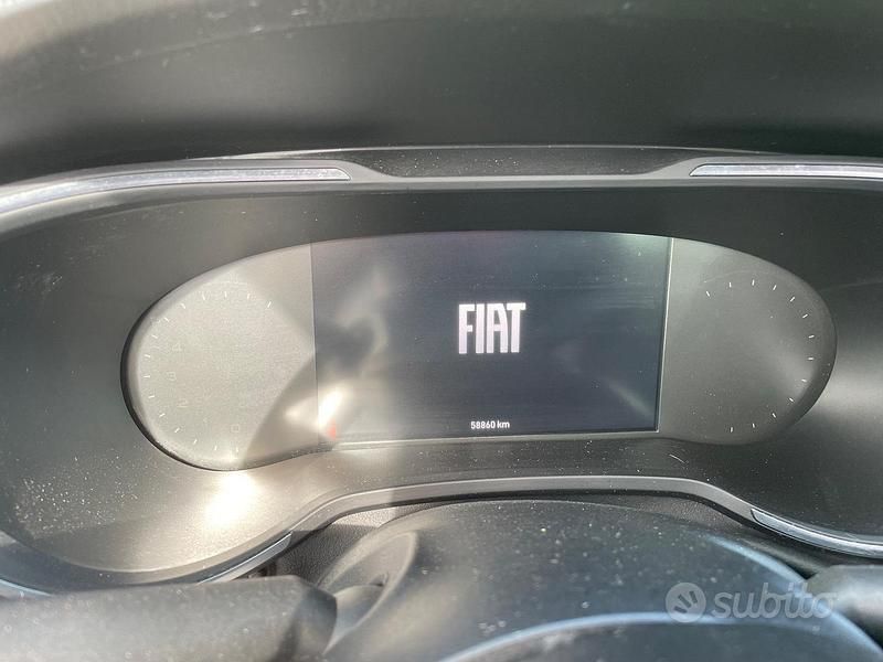 Usata Fiat Tipo Sport 131 CV (96 kW) 2021 Blu Station wagon