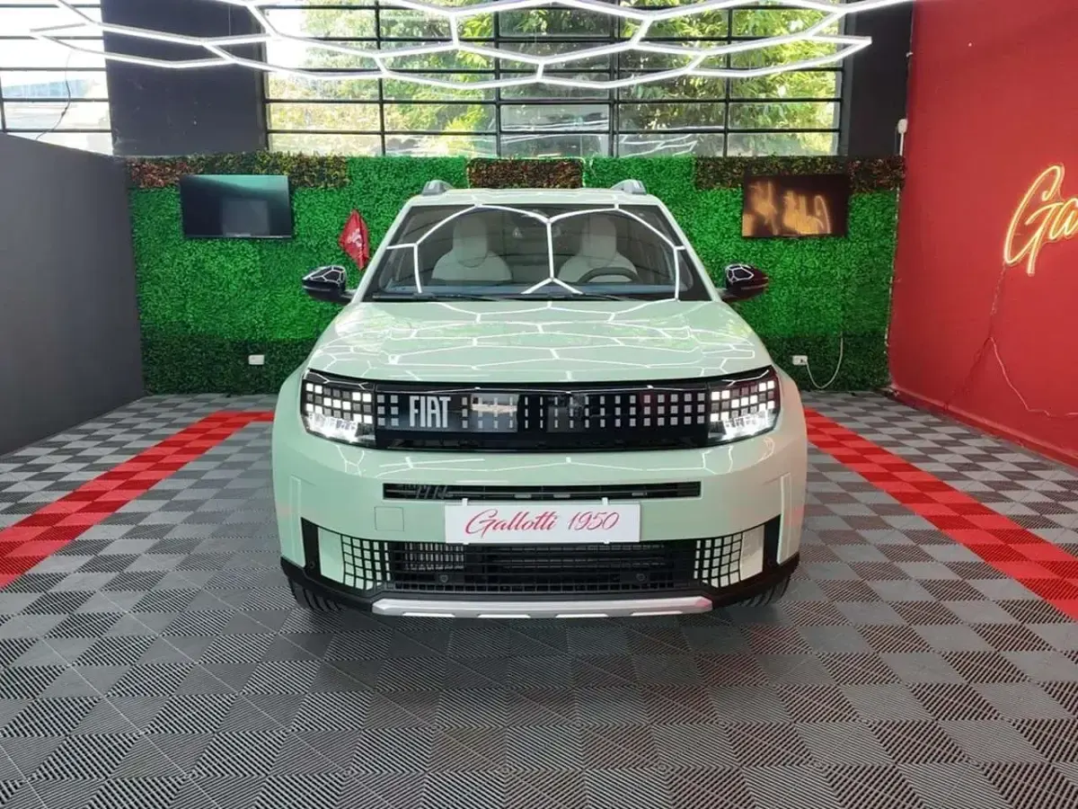 Nuova Fiat Grande Panda La Prima 101 CV (74 kW) 2026 Azzurro acqua (368) Utilitaria