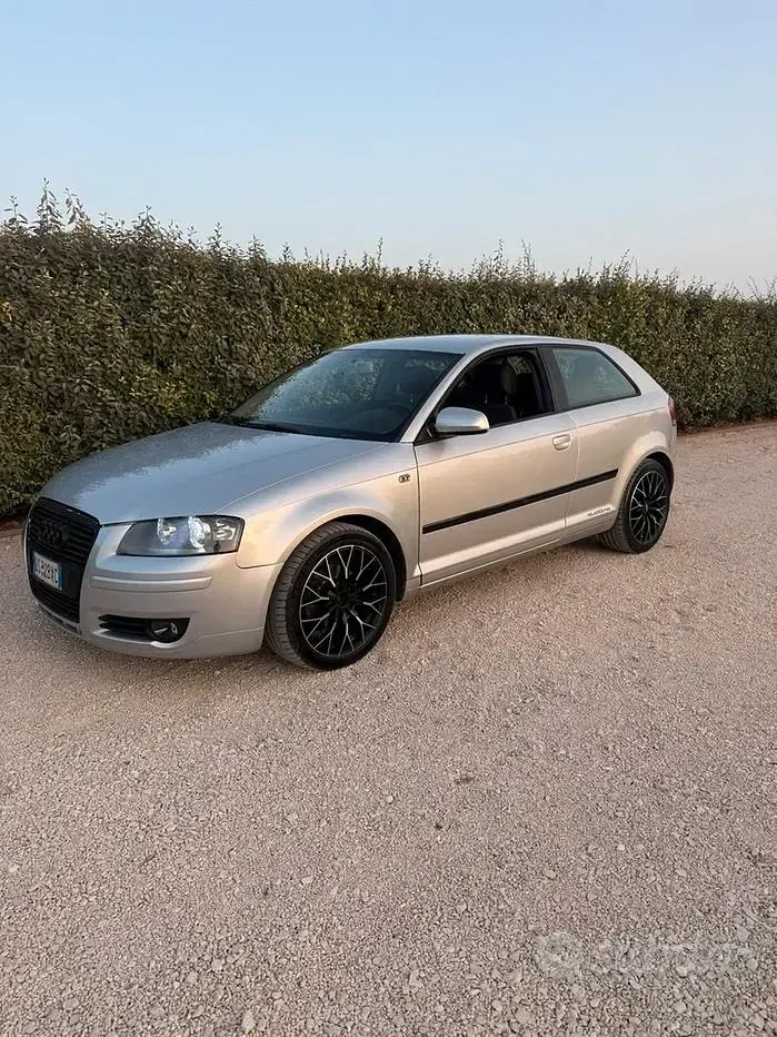 Usata Audi A3 Sport 140 CV (102 kW) 2009 Grigio Utilitaria