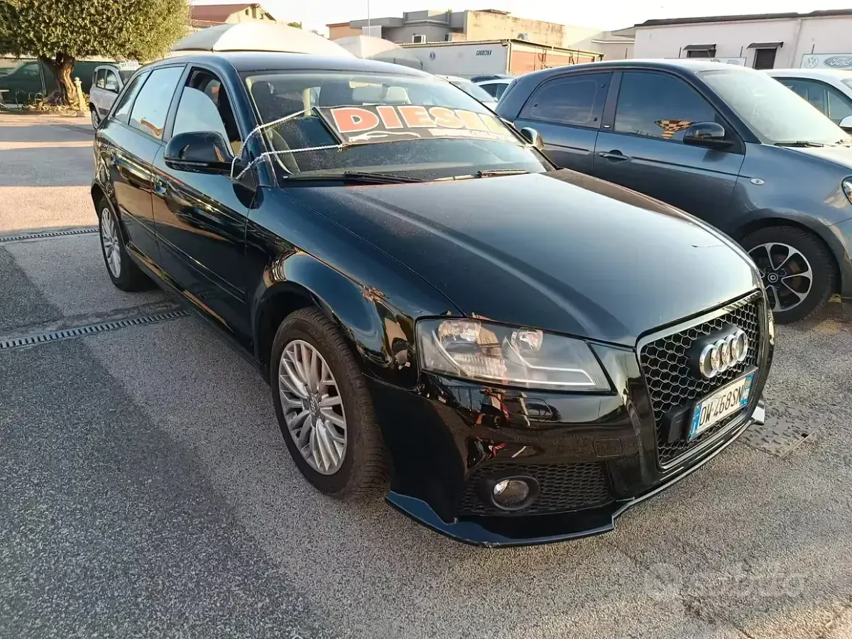 Usata Audi A3 Attraction 105 CV (77 kW) 2010 Nero Utilitaria