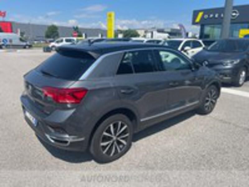 Usata VW T-Roc Style 150 CV (110 kW) 2018 Grigio SUV