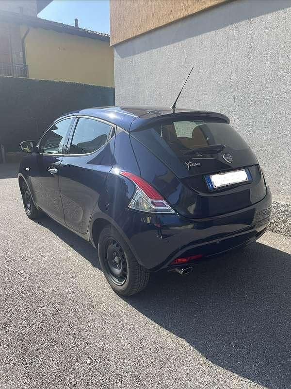 Usata Lancia Ypsilon Gold 95 CV (69 kW) 2016 Utilitaria
