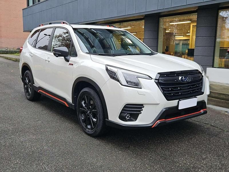 Usata Subaru Forester 4dventure 150 CV (110 kW) 2023 Bianco SUV