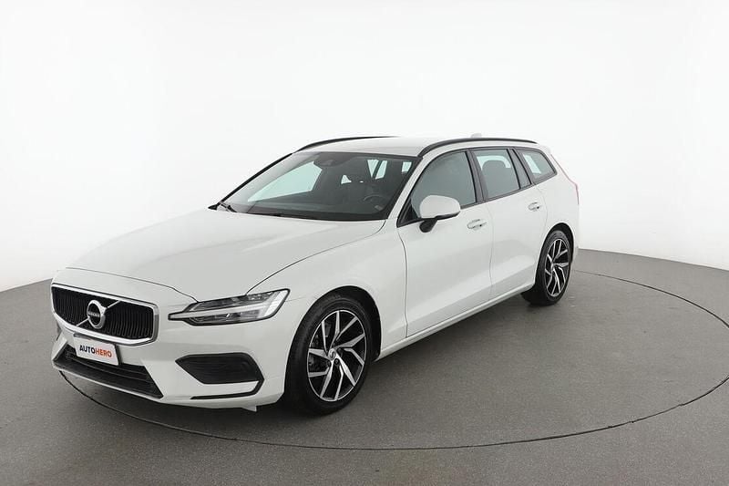 Usata Volvo V60 Momentum 190 CV (139 kW) 2019 Bianco Station wagon