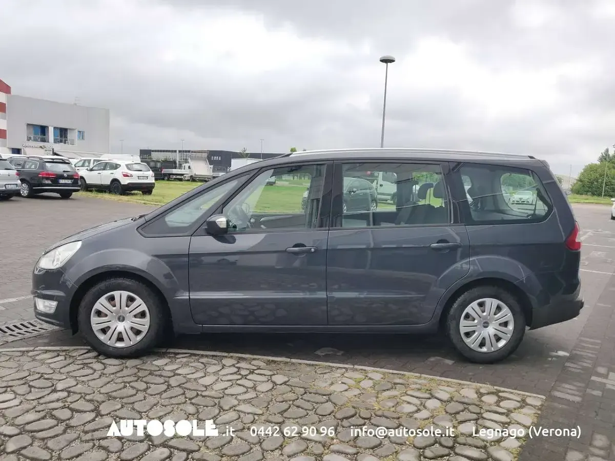 Usata Ford Galaxy Titanium 163 CV (119 kW) 2014 Grigio Monovolume
