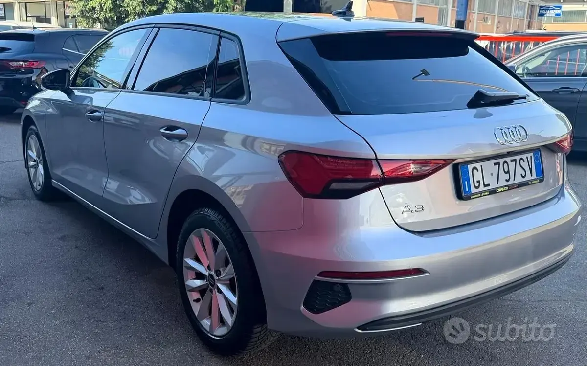 Usata Audi A3 Advanced 116 CV (85 kW) 2022 Grigio Berlina