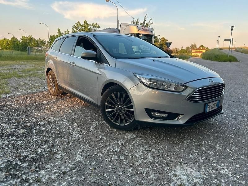Usata 2016 Ford Focus Station wagon | 6900 € (Buon prezzo) - Immagine 1/4