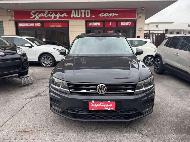 Usata VW Tiguan Business 150 CV (110 kW) 2018 Grigio SUV