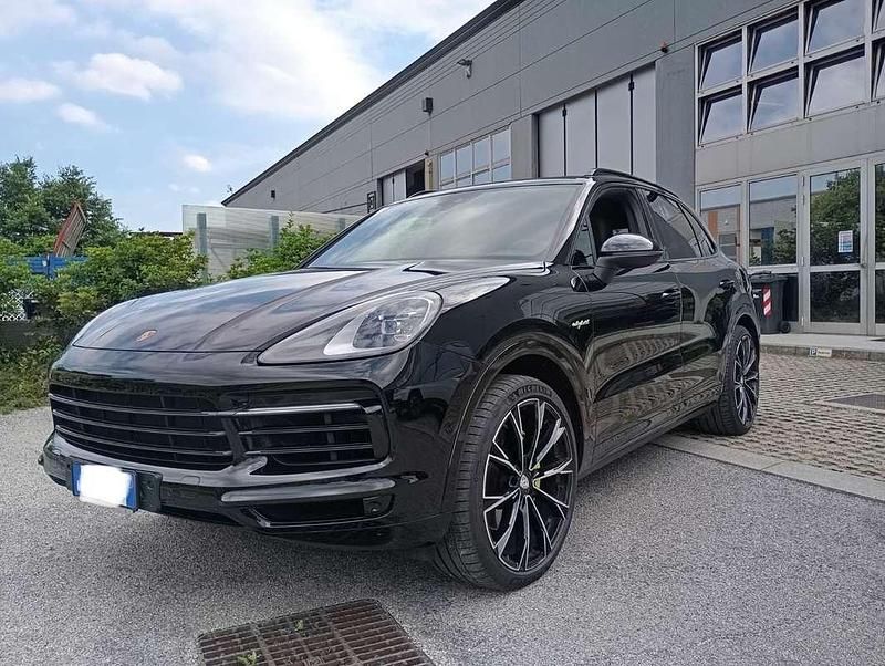 Usata Porsche Cayenne 340 CV (250 kW) 2021 Nero SUV