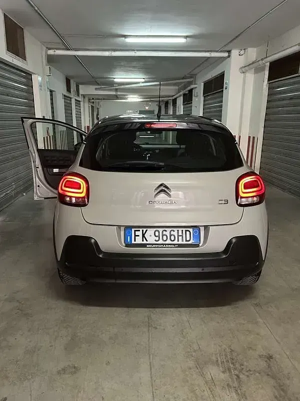 Usata Citroën C3 Shine 99 CV (72 kW) 2017 Beige Berlina