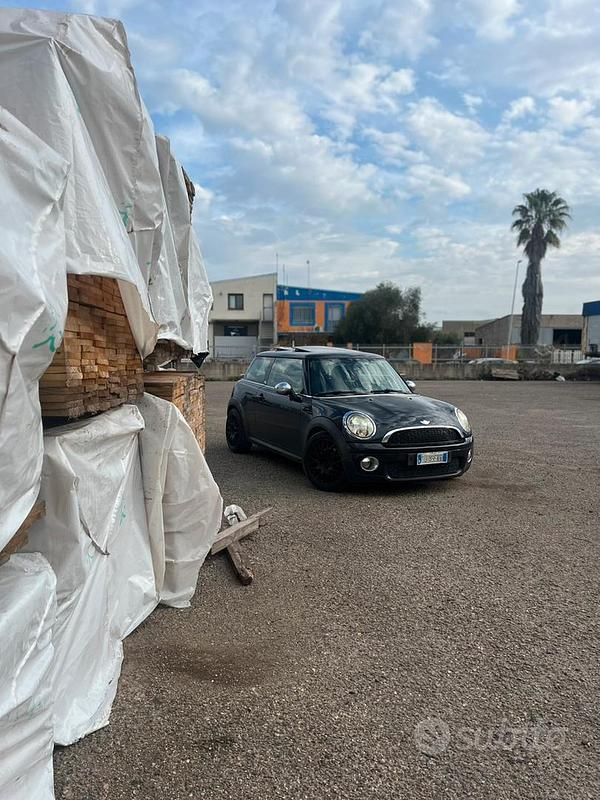 Nero Usata 2007 Mini Cooper D Utilitaria | 4500 € (Molto cara) - Immagine 1/4