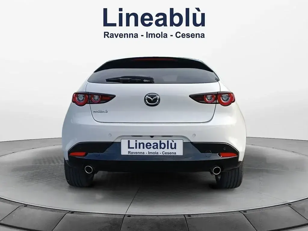 Usata Mazda 3 140 CV (102 kW) 2026 Arctic white Berlina