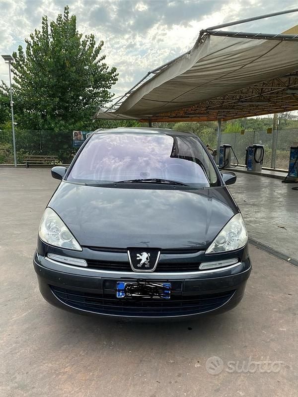 Usata Peugeot 807 136 CV (100 kW) 2007 Grigio Monovolume