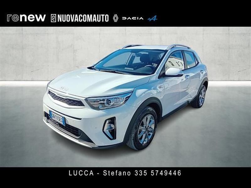 Usata Kia Stonic Urban 84 CV (61 kW) 2023 Bianco SUV