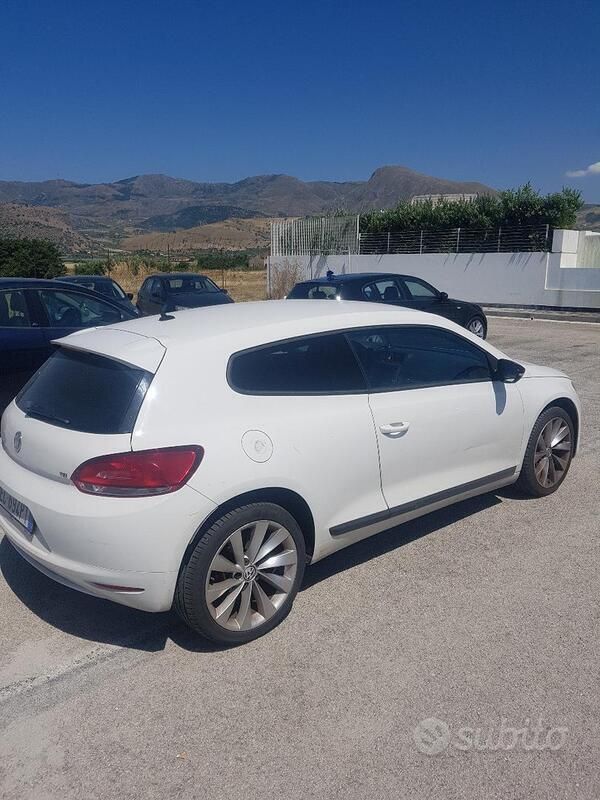 Usata VW Scirocco 160 CV (117 kW) 2010 Coupé