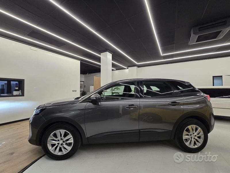 Usata Peugeot 3008 Allure 131 CV (96 kW) 2020 Grigio SUV