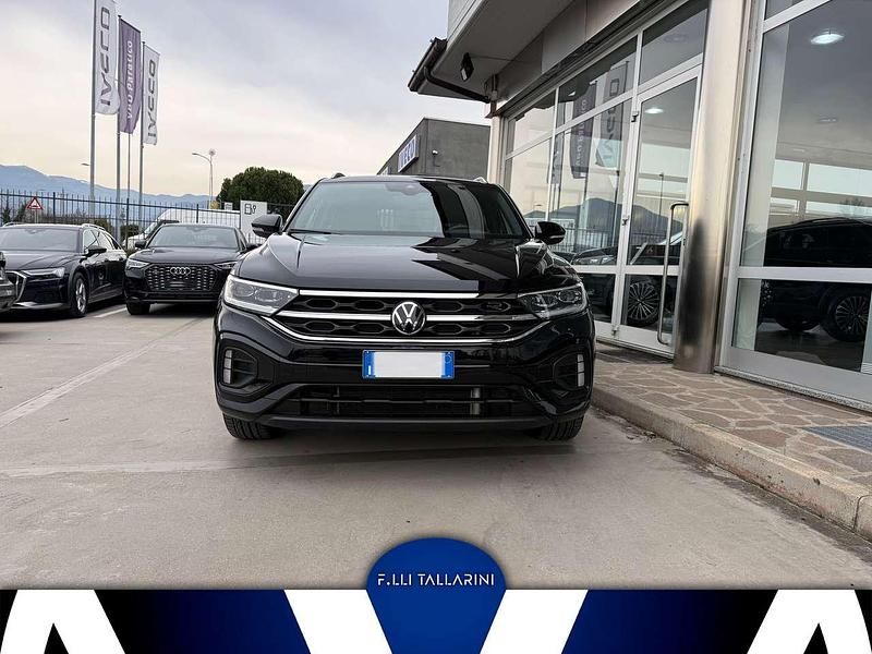 Usata VW T-Roc R-line 150 CV (110 kW) 2024 Deep black perlato SUV