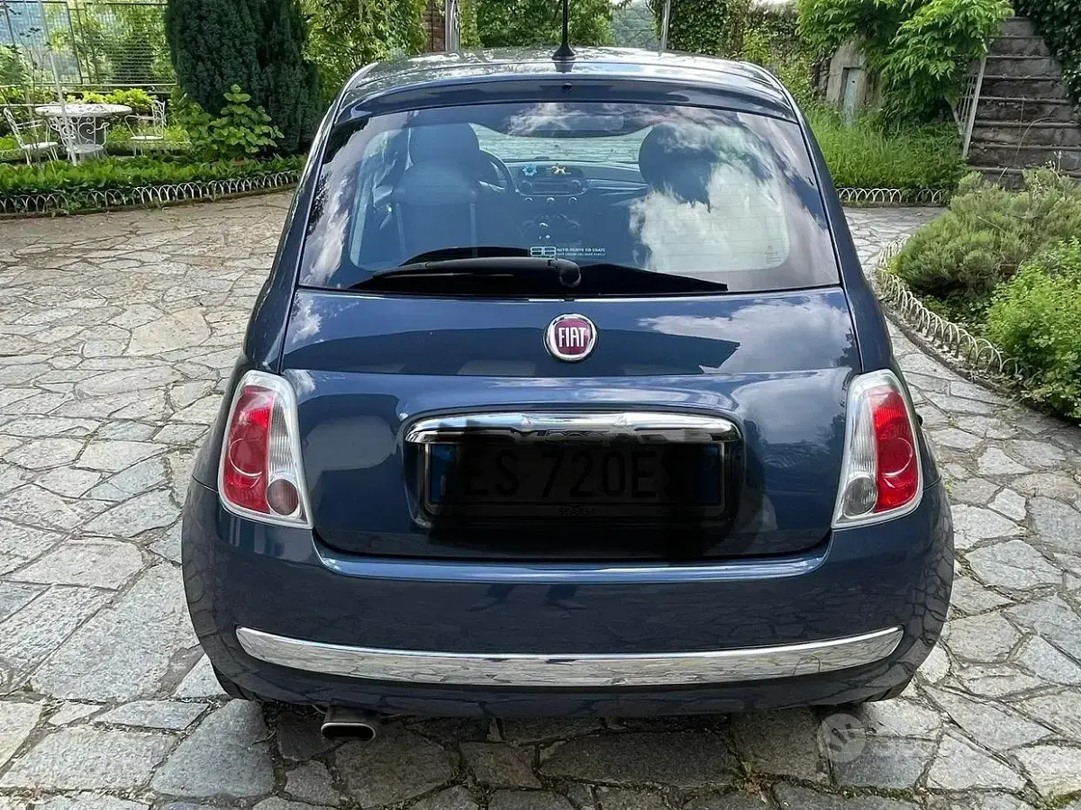 Usata Fiat 500 Lounge 69 CV (50 kW) 2013 Blu Utilitaria