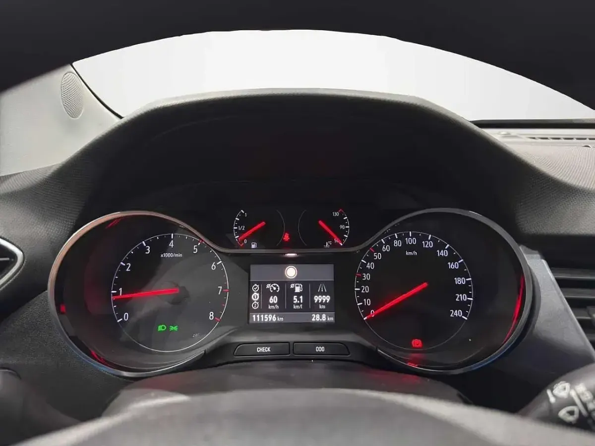 Usata Opel Crossland X Ultimate 102 CV (75 kW) 2020 Grigio SUV
