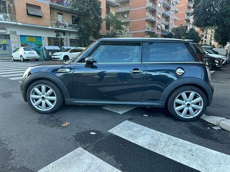 Usata Mini Cooper S Chili 174 CV (127 kW) 2007 Grigio Utilitaria