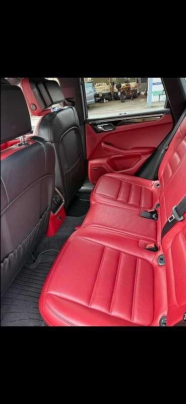 Usata 2014 Porsche Macan SUV | 25.000 € (Buon prezzo) - Immagine 1/4