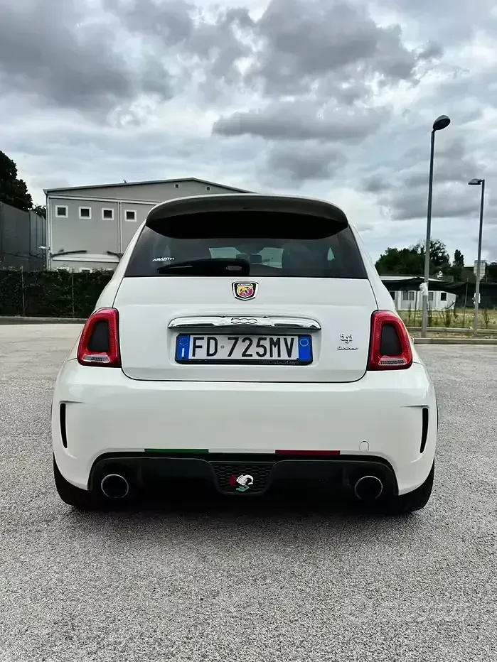 Usata Abarth 595 Turismo 160 CV (117 kW) 2016 Bianco Berlina