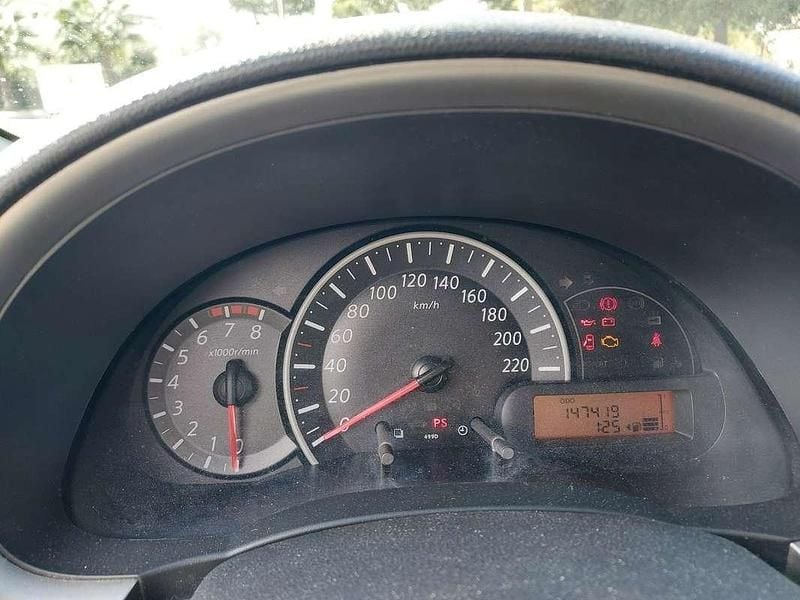 Usata Nissan Micra Acenta 80 CV (58 kW) 2011 Grigio Berlina