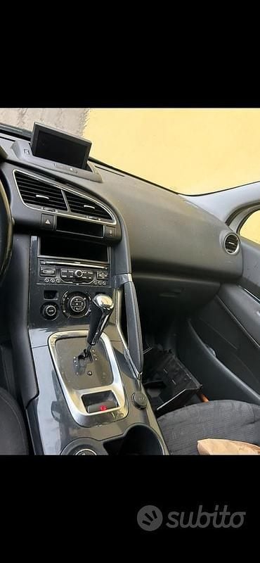 Usata Peugeot 3008 112 CV (82 kW) 2010 Bianco Station wagon