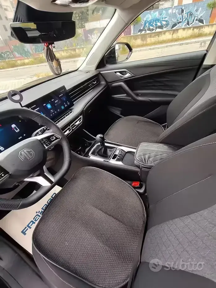 Usata MG HS Comfort 170 CV (125 kW) 2025 Nero SUV