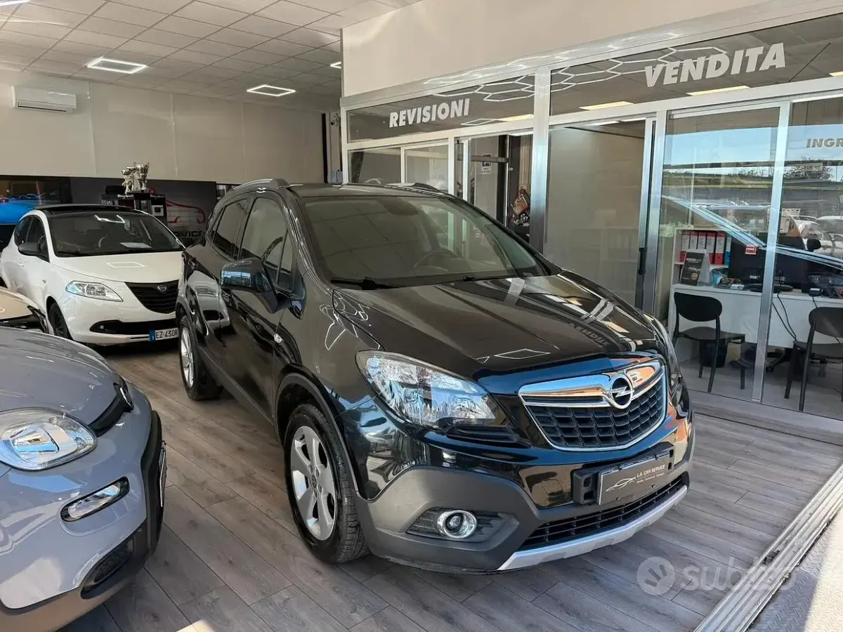 Usata Opel Mokka Cosmo 136 CV (100 kW) 2016 Nero SUV