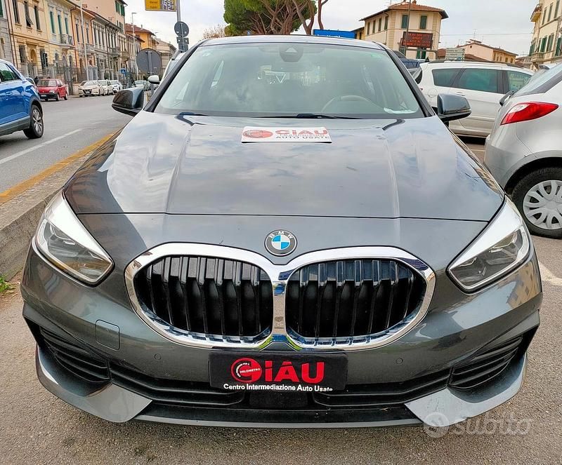 Usata BMW 118 Advantage 140 CV (102 kW) 2020 Grigio Utilitaria
