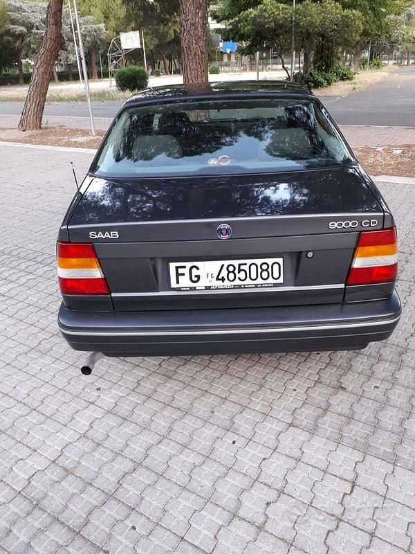 Usata Saab 9000 131 CV (96 kW) 1991 Marrone Berlina