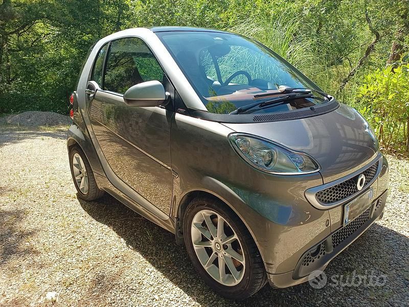 Usata 2014 Smart ForTwo Coupé Coupé | 6300 € (Ottimo prezzo) - Immagine 1/4