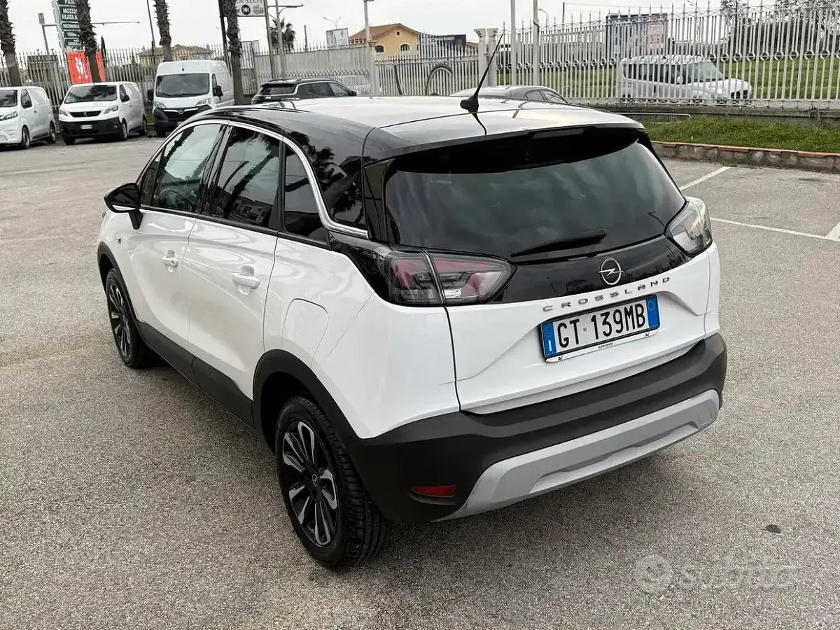 Usata Opel Crossland 131 CV (96 kW) 2024 Bianco SUV