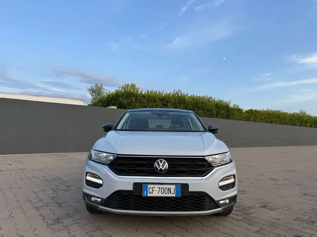 Usata VW T-Roc Style 110 CV (80 kW) 2021 Grigio SUV