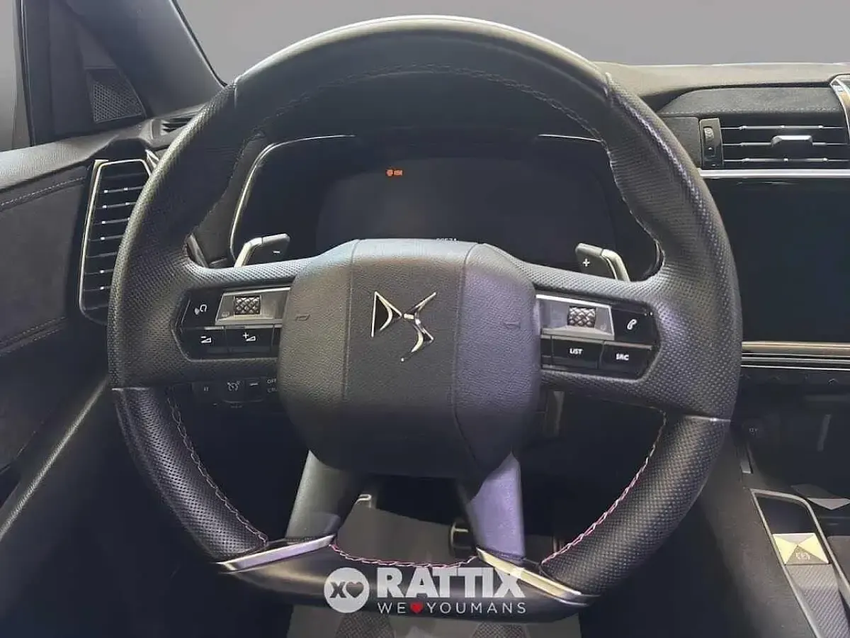 Usata DS Automobiles DS7 Crossback Performance 225 CV (165 kW) 2022 Grigio SUV
