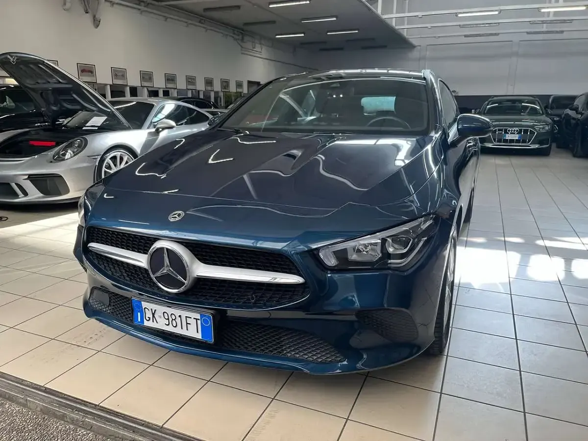 Usata Mercedes CLA250 160 CV (117 kW) 2022 Nero Coupé