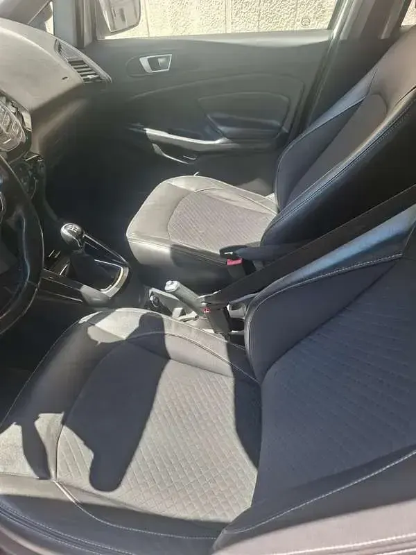 Usado Ford Ecosport Titanium 91 HP (66 kW) 2015 Branco SUV