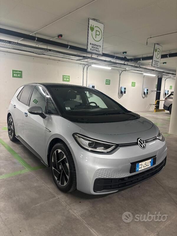 Usata VW ID.3 2020 Grigio Utilitaria