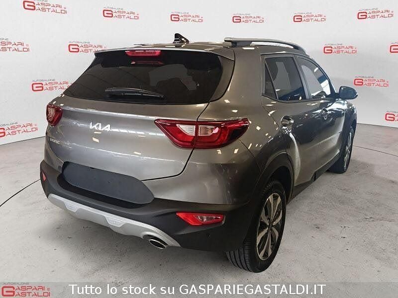 Nuova Kia Stonic Style 77 CV (56 kW) 2025 Grigio SUV