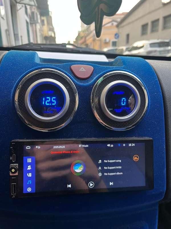 Bianco Usata 2015 Ligier JS50 Due volumi | 6000 € (Buon prezzo) - Immagine 1/4