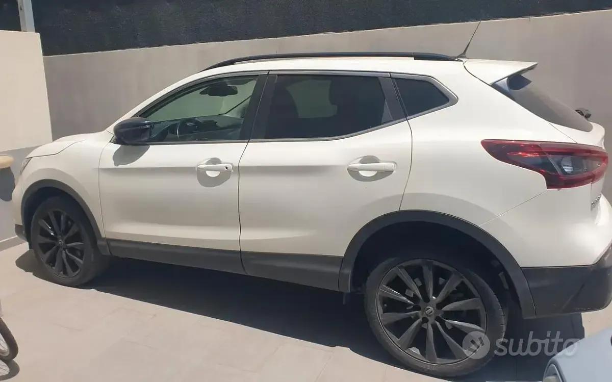 Usata Nissan Qashqai N-TEC 116 CV (85 kW) 2020 Bianco SUV