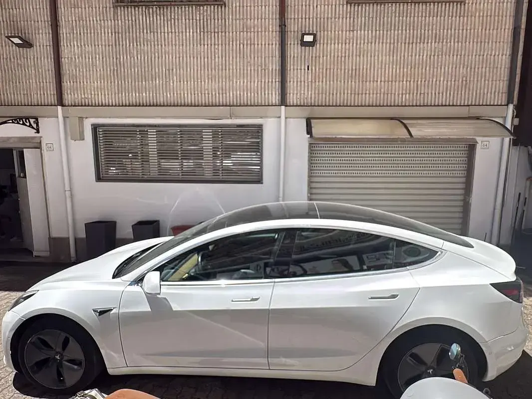 Usata Tesla Model 3 155 kW (211 CV) 2019 Bianco Berlina
