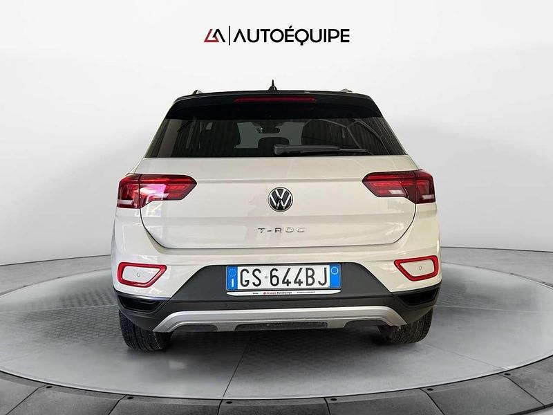 Usata VW T-Roc R-line 110 CV (80 kW) 2023 Beige SUV