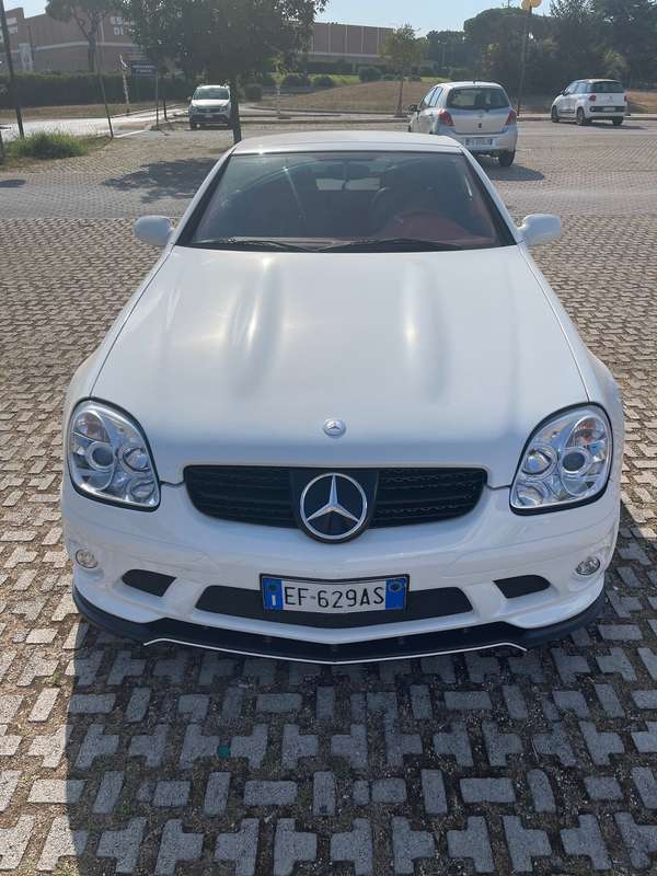 Usato 1998 Mercedes SLK200 2.0 Benzin 192 CV (15.000 €)