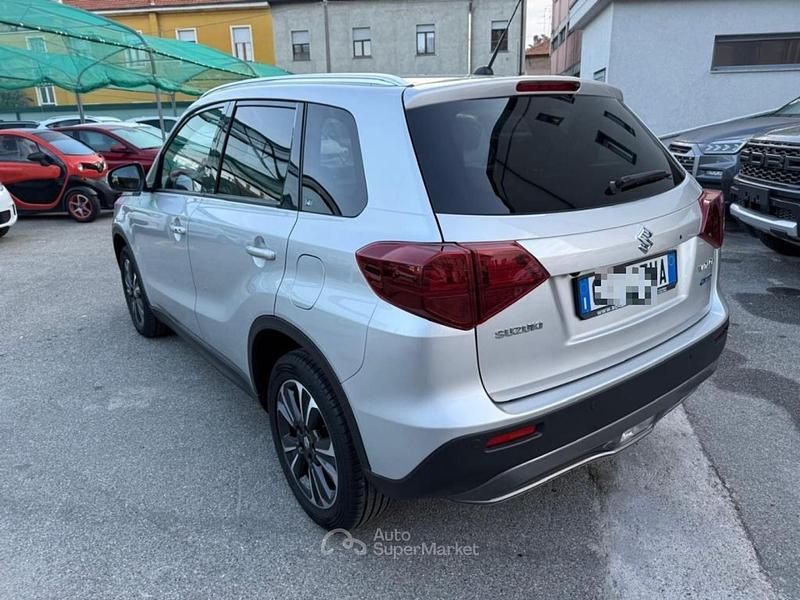 Usata Suzuki Vitara 129 CV (94 kW) 2021 Argento SUV