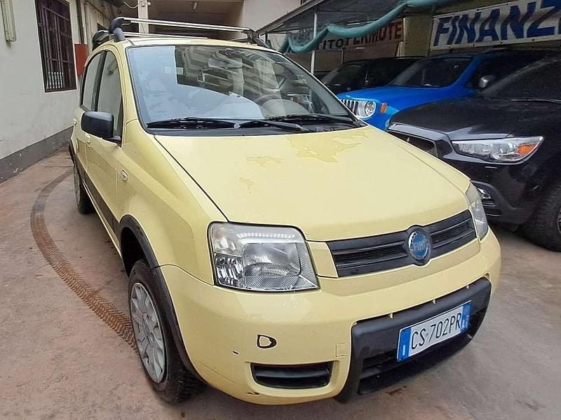 Other Usata 2005 Fiat Panda 4x4 Utilitaria | 3450 € (Super prezzo) - Immagine 1/4