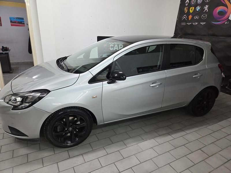 Usata Opel Corsa 95 CV (69 kW) 2016 Grigio Berlina