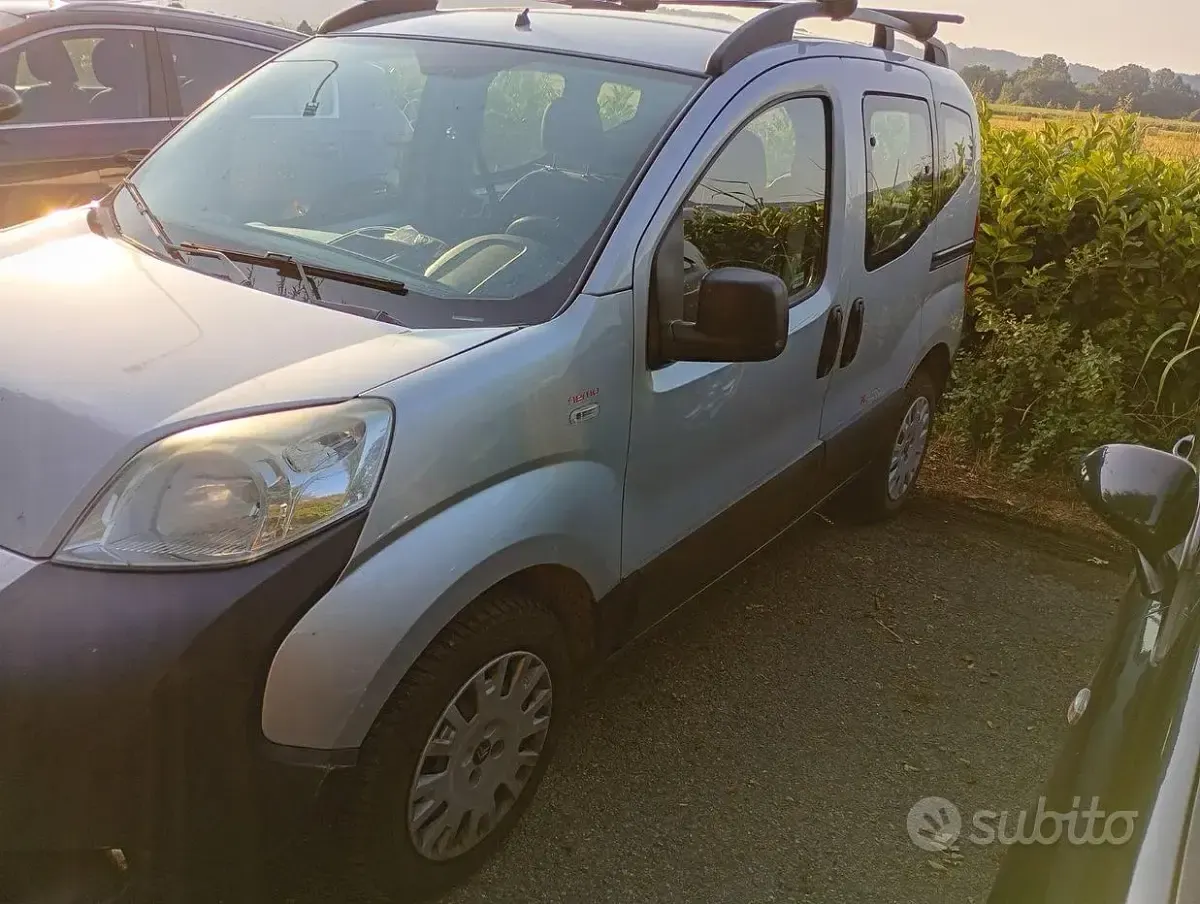 Usata Citroën Nemo 75 CV (55 kW) 2010 Grigio Monovolume