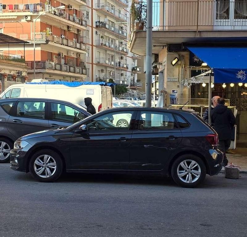 Usata VW Polo Comfortline 95 CV (69 kW) 2018 Berlina